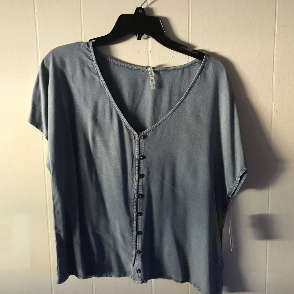 Denim wash shirt